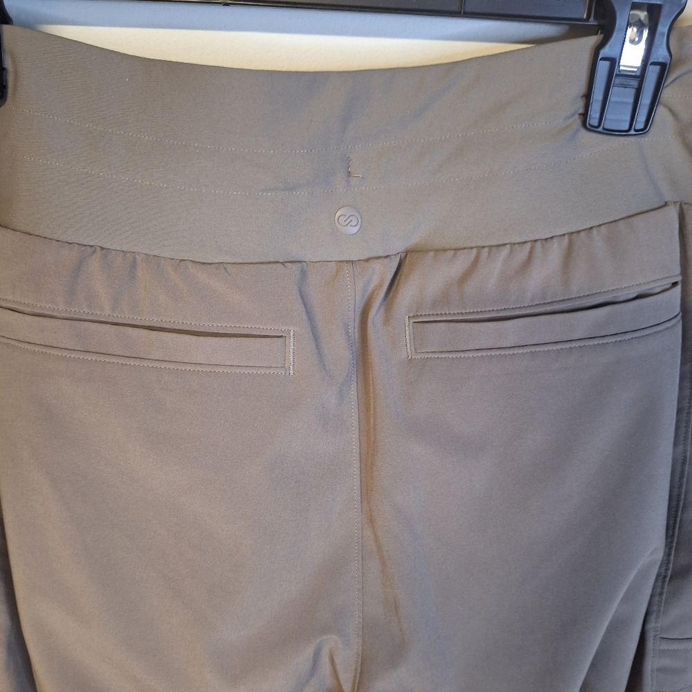 Calla Taupe Joggers Cropped Size Med - Picture 3 of 7